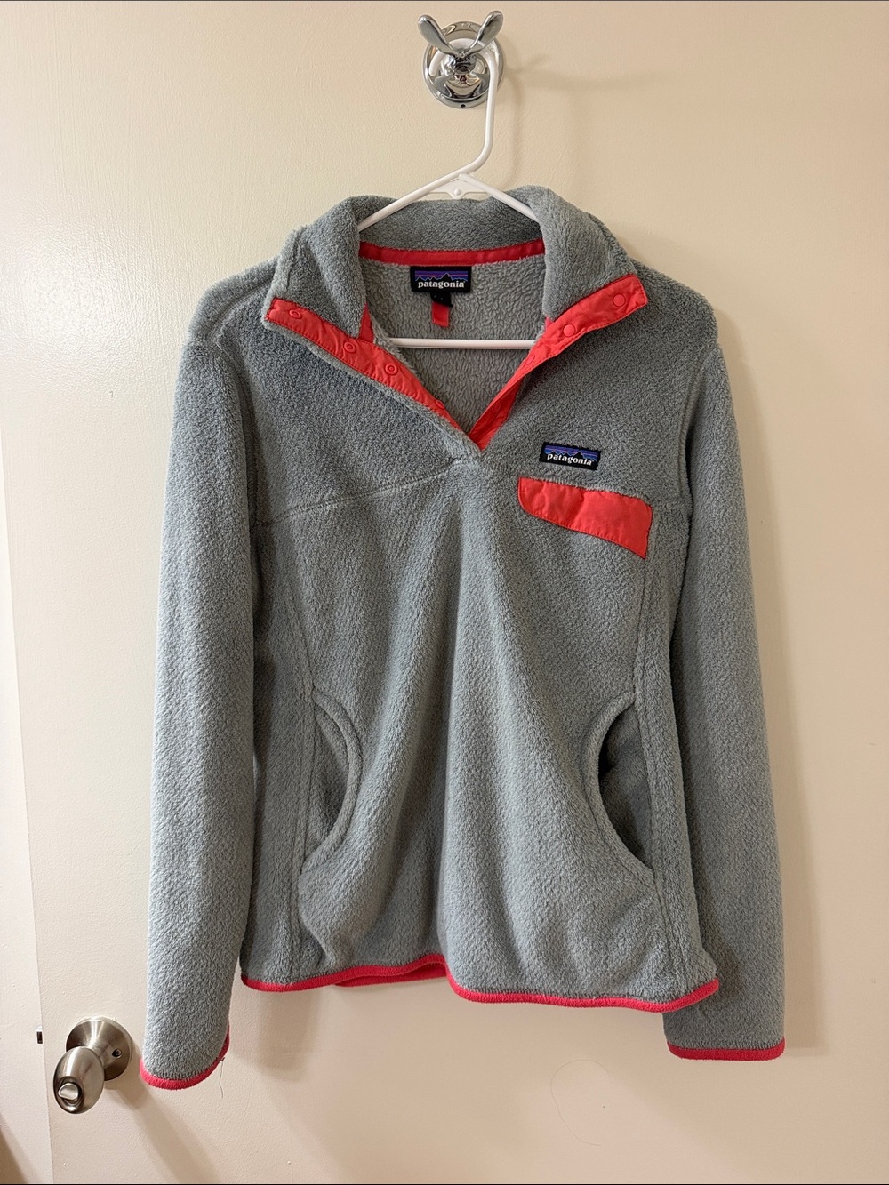 Patagonia Women’s Gray Fleece Pullover with Coral Accents